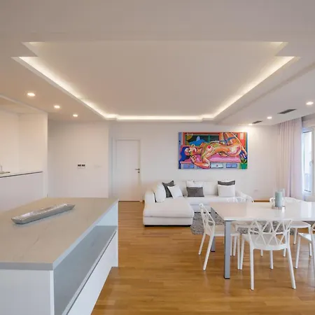 Seven Hills Riverside