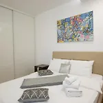 Seven Hills Riverside Апартаменты Подгорица