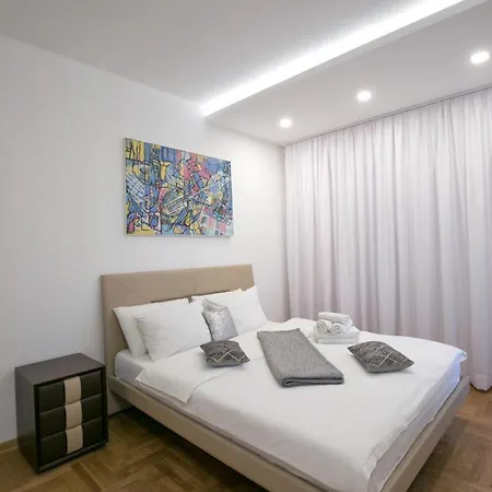 Lägenhet Seven Hills Riverside Podgorica